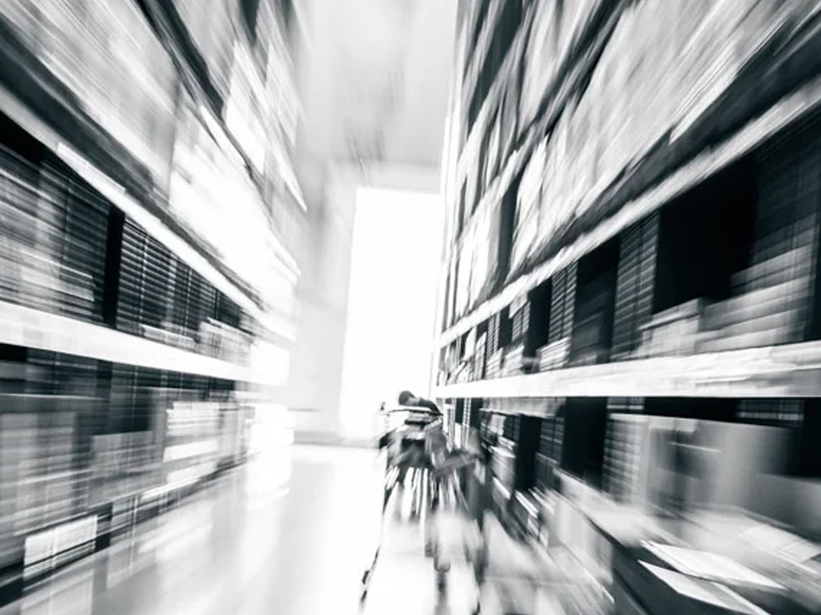 Lageranalyse und -reorganisation